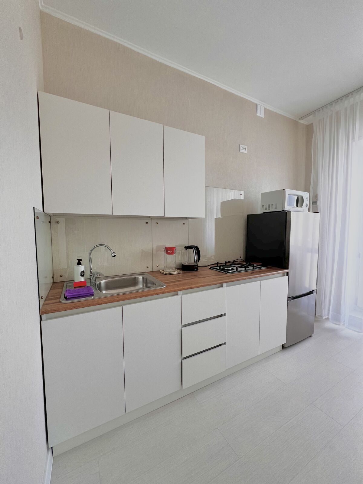 Квартира у Площади Победы на Хабарова - фото 1