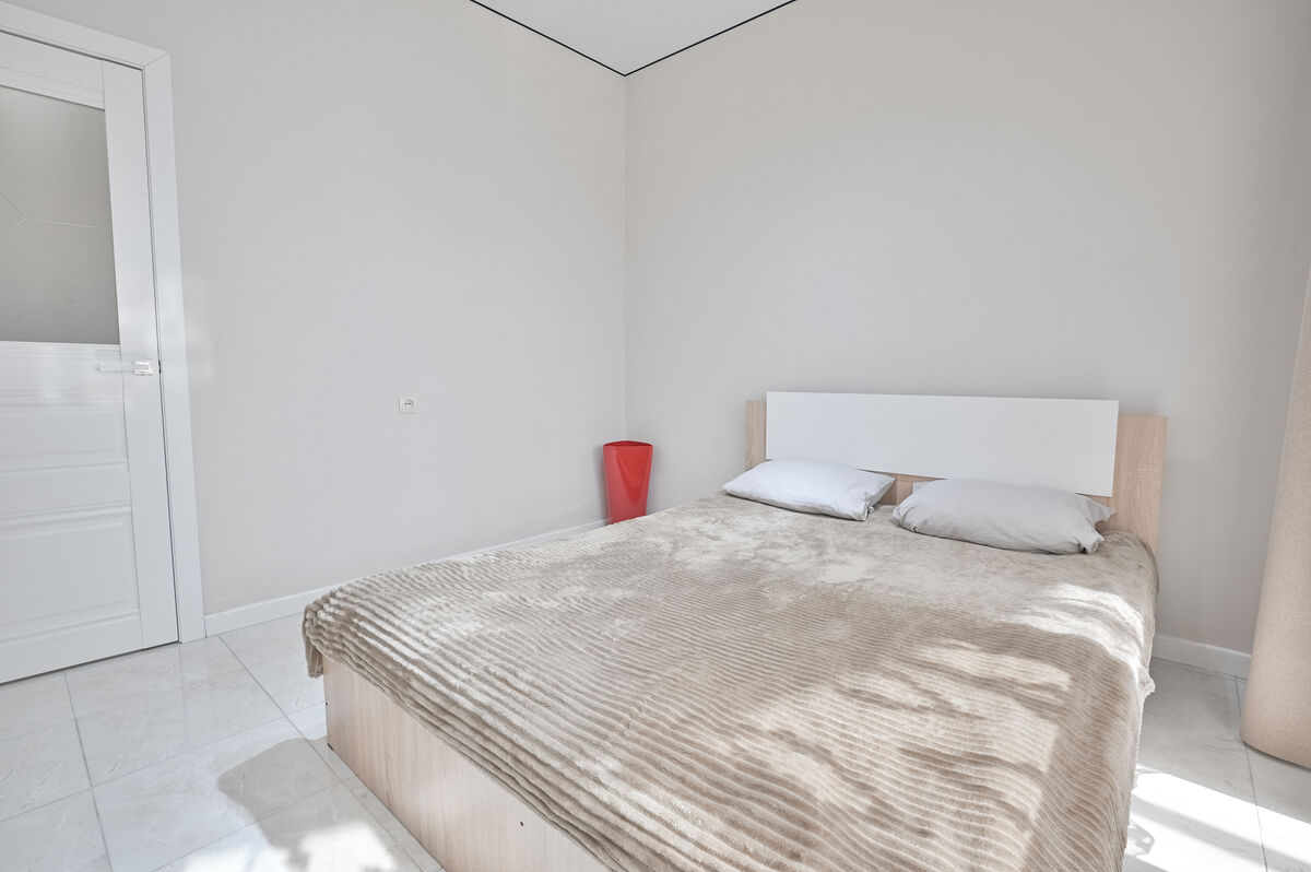 Квартира в 203 мкр, корпус 6 - фото 9