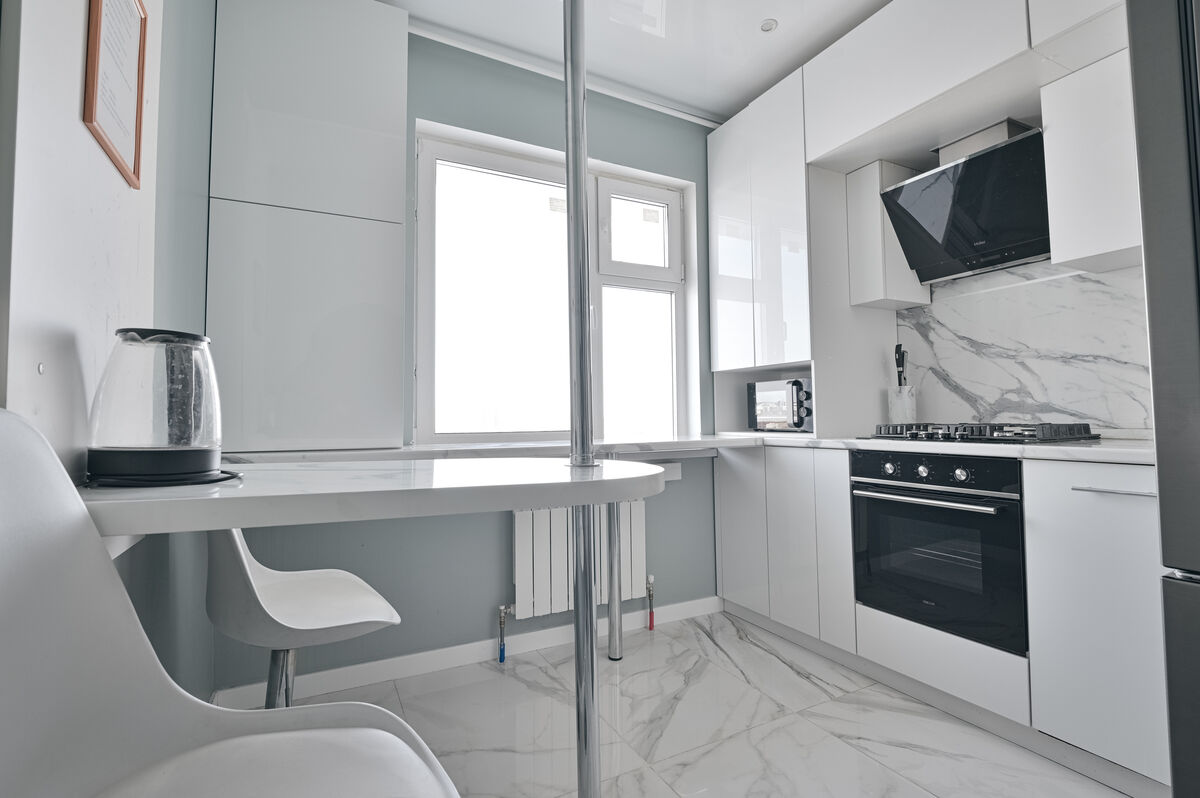 Квартира с панорамным балконом в Прометее - фото 1